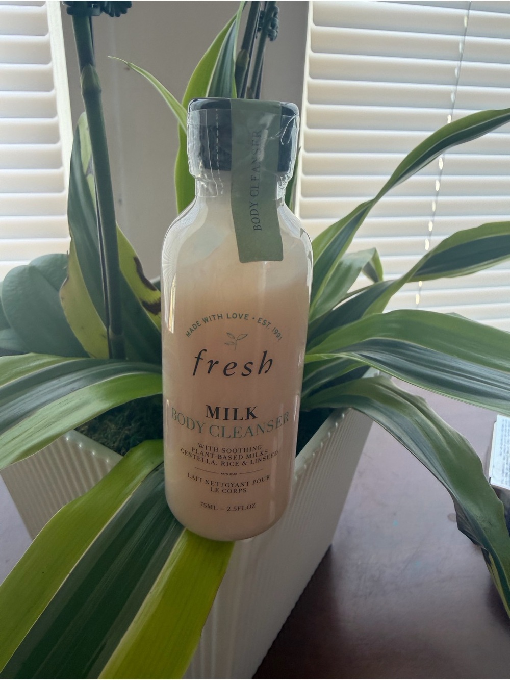 fresh Milk Body Cleanser — Soft Peach Bottle
